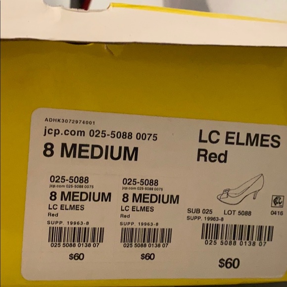 Liz Claiborne Red Suede Heels (8) - Picture 4 of 4